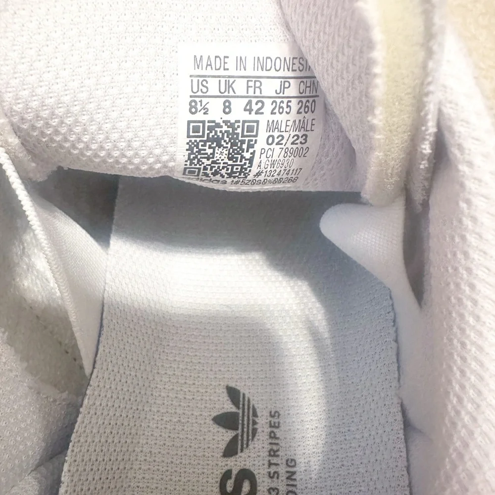 SUPERSTAR ADV SHOES size 8.5 - Picture 8 of 13